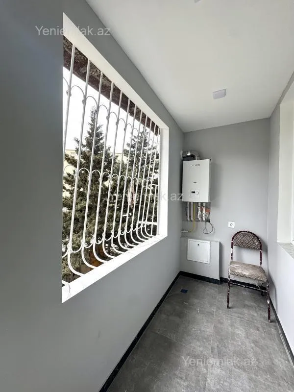 Satılır 2 otaqlı köhnə tikili 70 m²