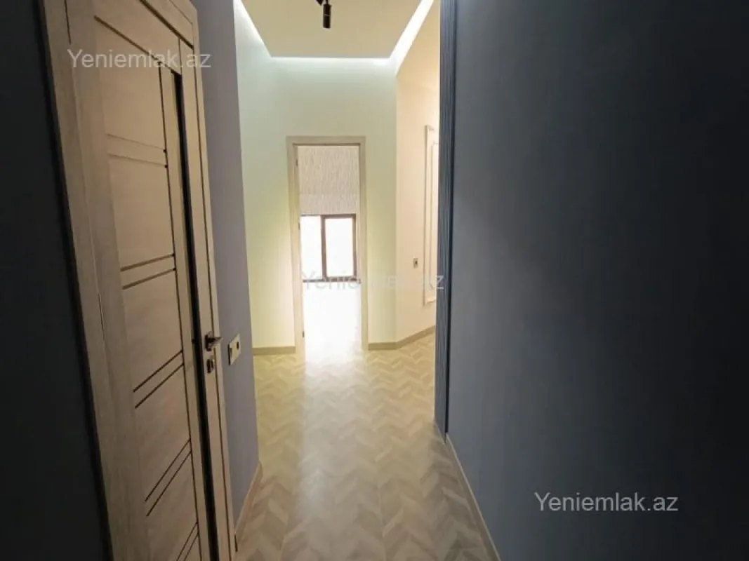 Satılır 2 otaqlı yeni tikili 103 m²