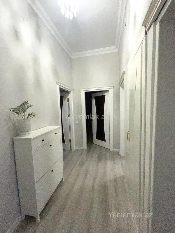 Satılır 3 otaqlı köhnə tikili 71 m²
