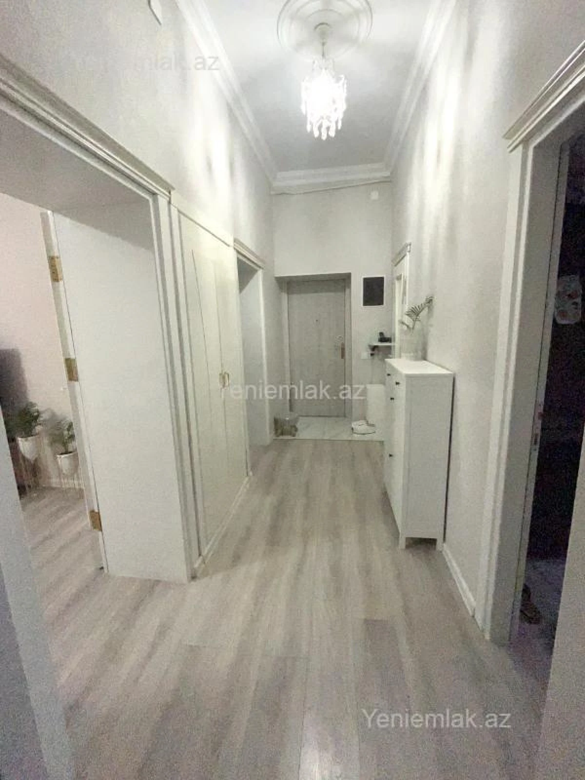 Satılır 3 otaqlı köhnə tikili 71 m²