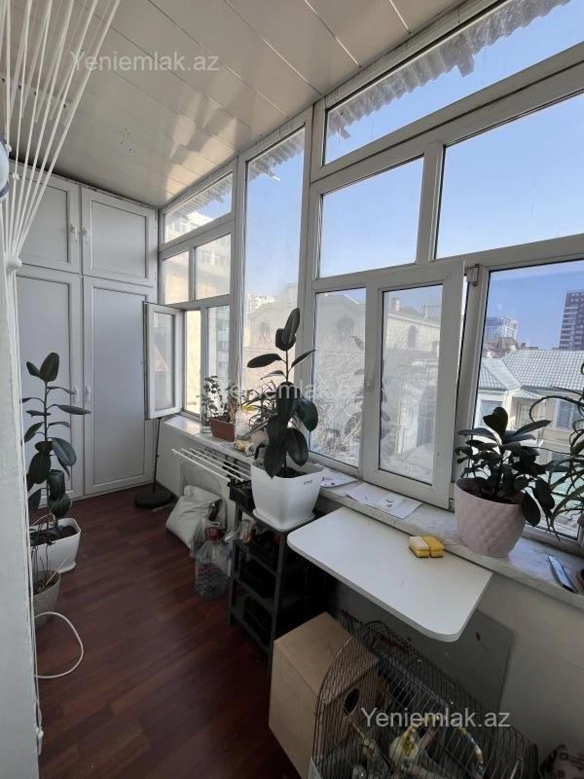 Satılır 3 otaqlı köhnə tikili 71 m²