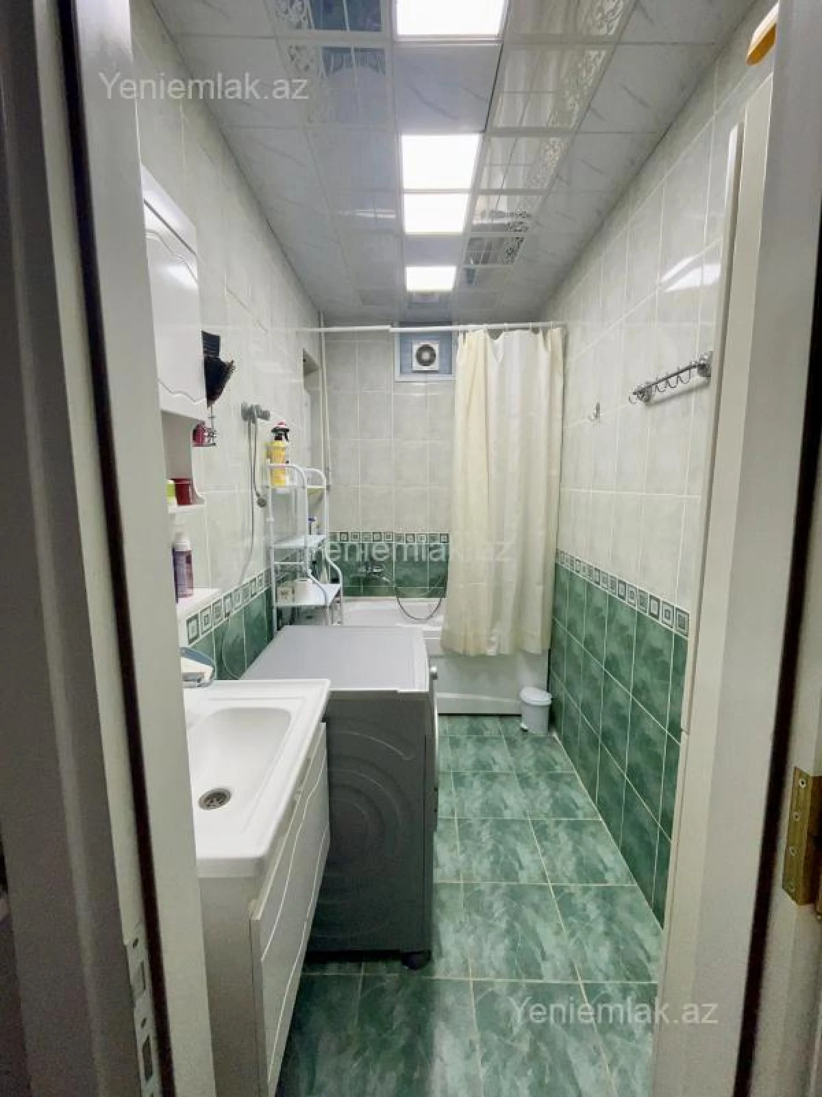 Satılır 3 otaqlı köhnə tikili 71 m²