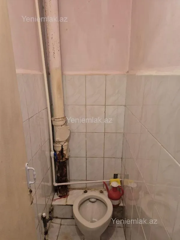 Satılır 3 otaqlı köhnə tikili 80 m²