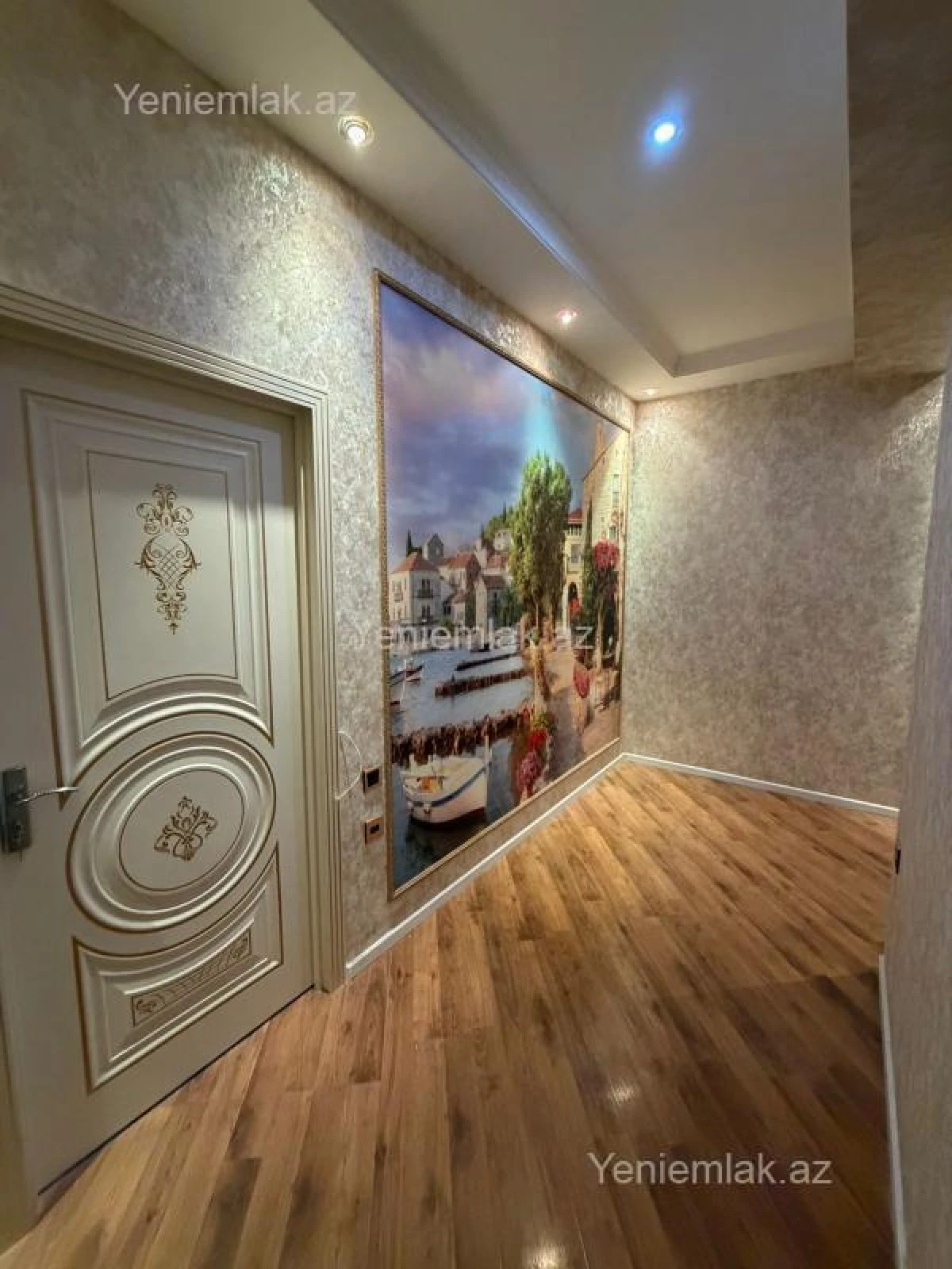 Satılır 2 otaqlı yeni tikili 75 m²