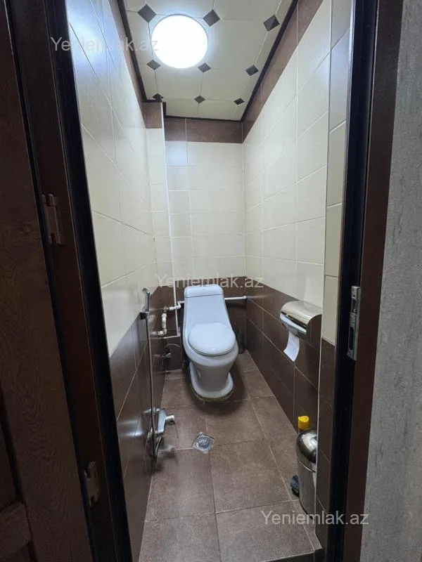 Satılır 3 otaqlı köhnə tikili 77 m²