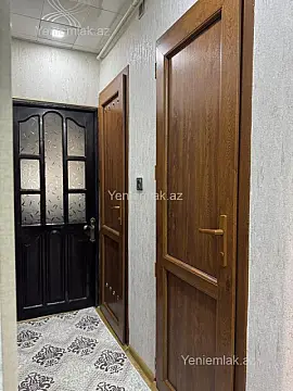 Satılır 3 otaqlı köhnə tikili 77 m²
