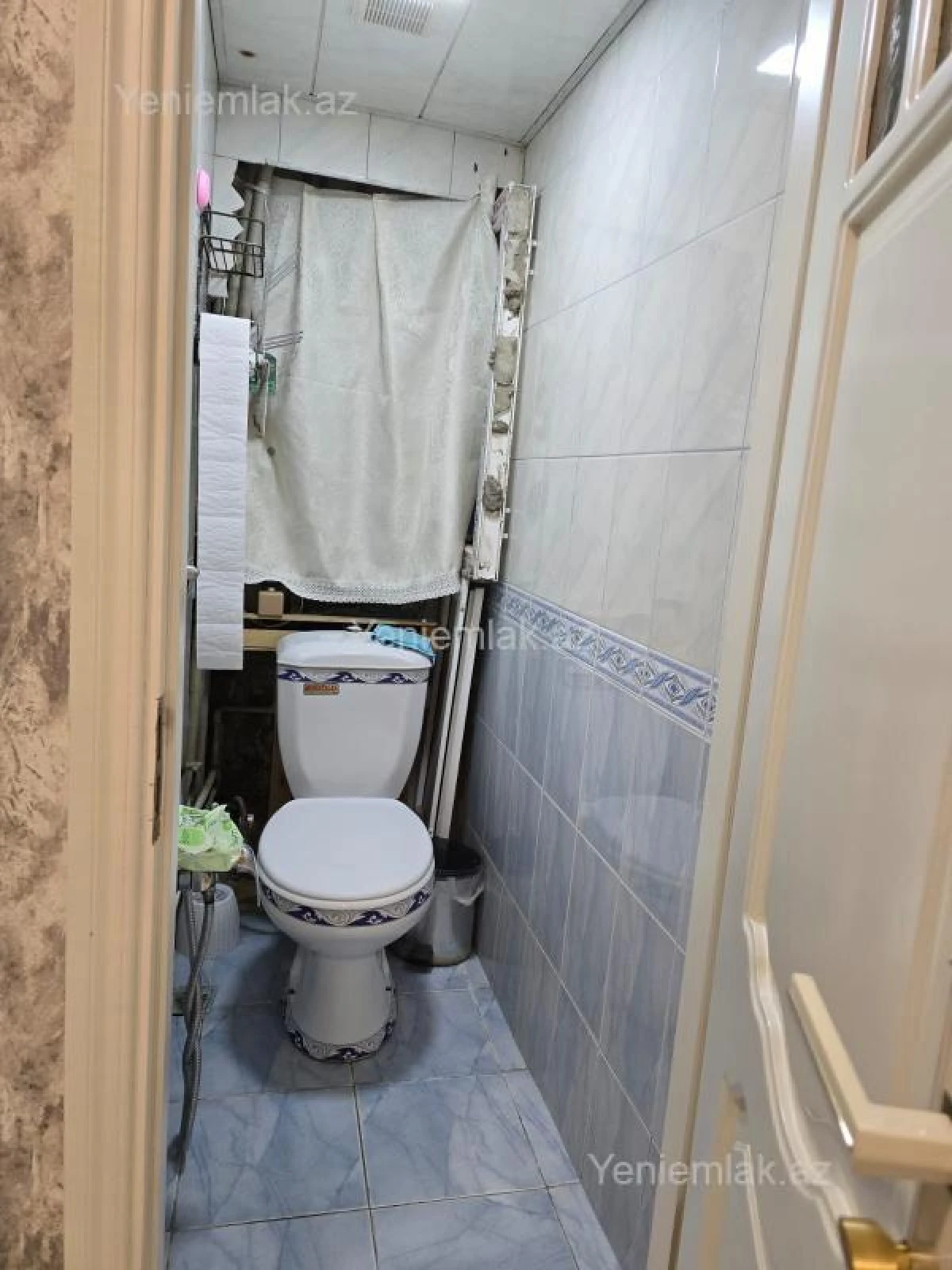 Satılır 3 otaqlı köhnə tikili 75 m²