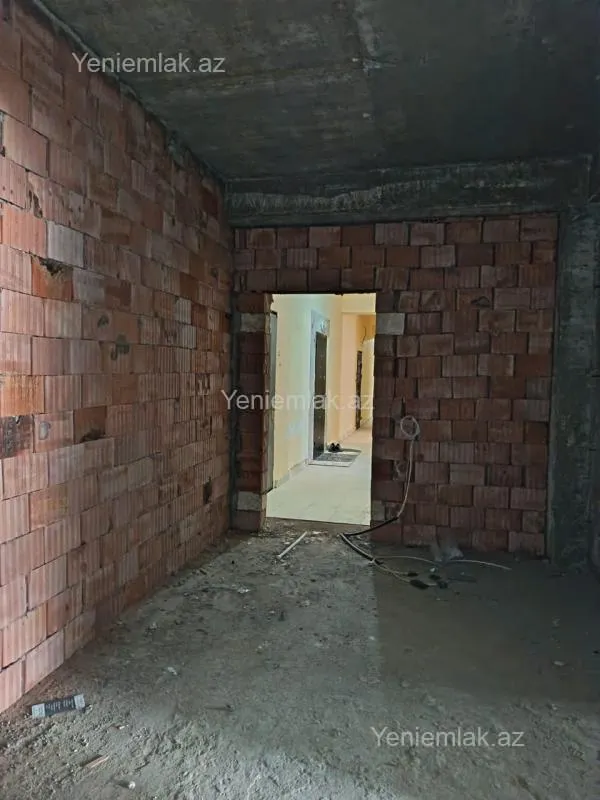 Satılır 2 otaqlı yeni tikili 73 m²