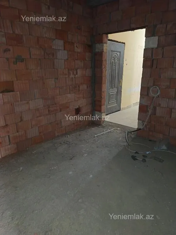 Satılır 2 otaqlı yeni tikili 73 m²