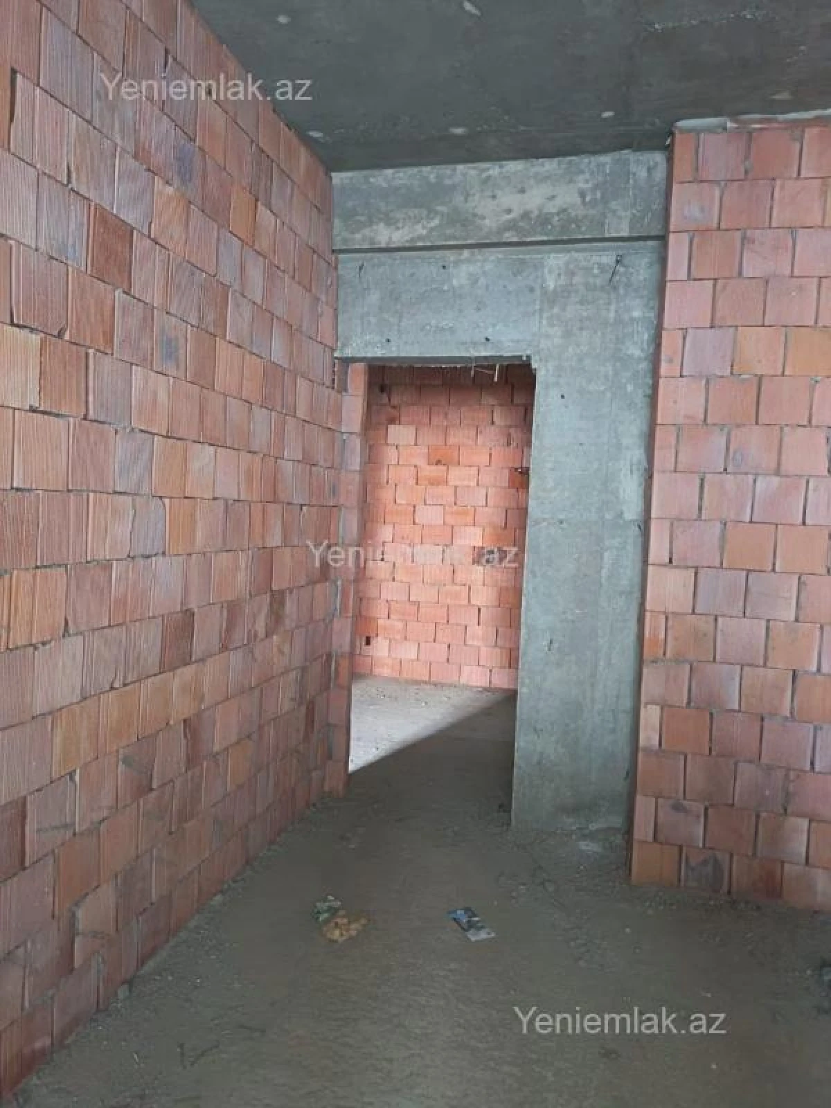 Satılır 2 otaqlı yeni tikili 73 m²