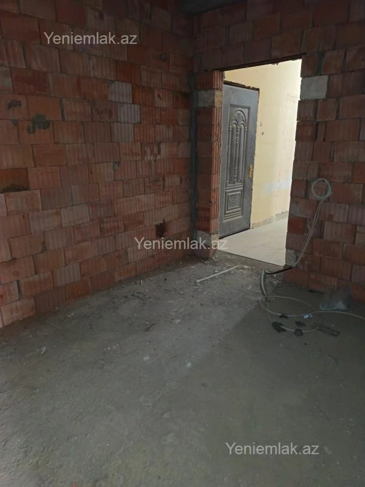 Satılır 2 otaqlı yeni tikili 73 m²