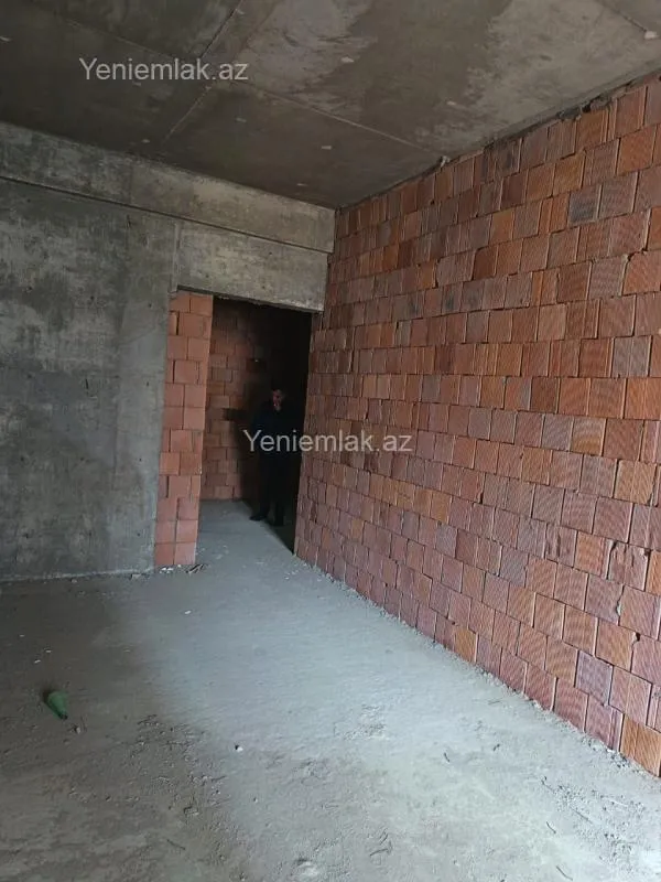 Satılır 2 otaqlı yeni tikili 73 m²