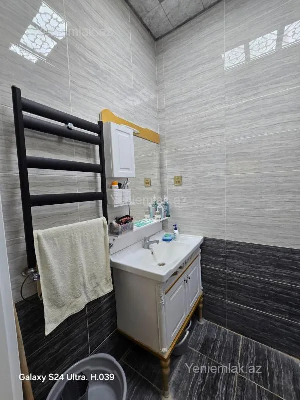 Satılır 1 otaqlı yeni tikili 50 m²