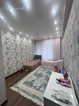 Satılır 3 otaqlı yeni tikili 146.4 m²
