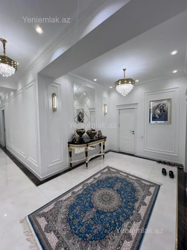 Satılır 3 otaqlı yeni tikili 146.4 m²