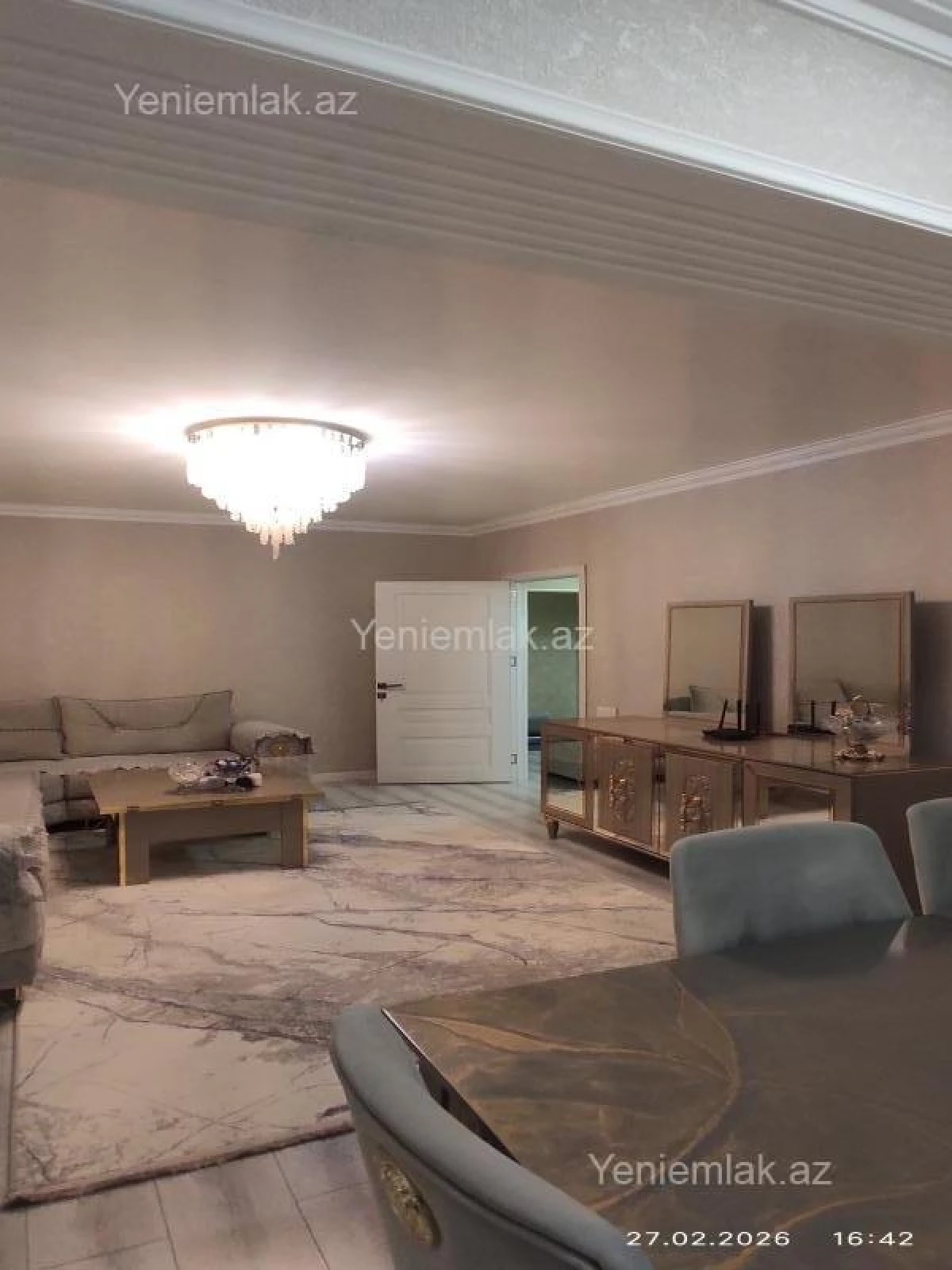 Satılır 4 otaqlı köhnə tikili 84 m²