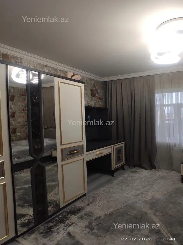 Satılır 4 otaqlı köhnə tikili 84 m²