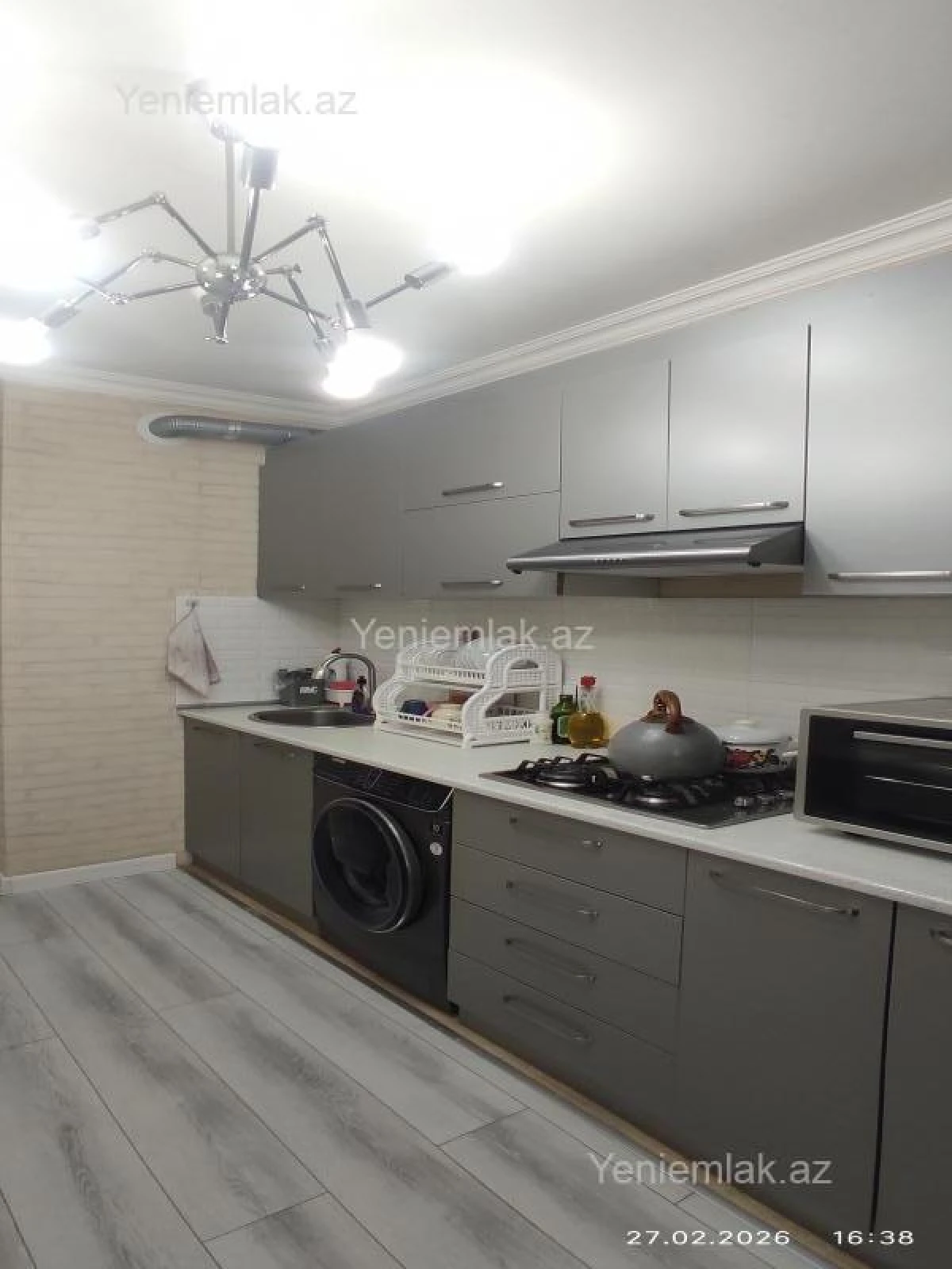 Satılır 4 otaqlı köhnə tikili 84 m²