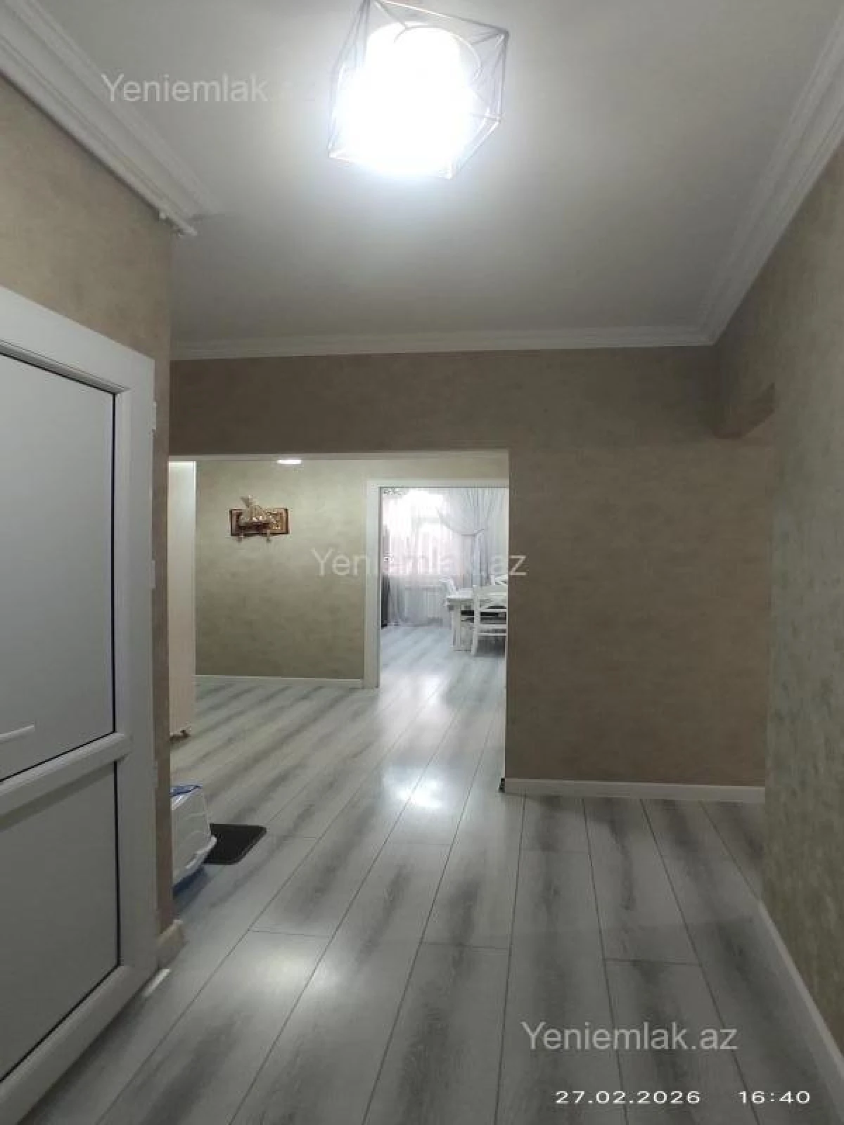 Satılır 4 otaqlı köhnə tikili 84 m²