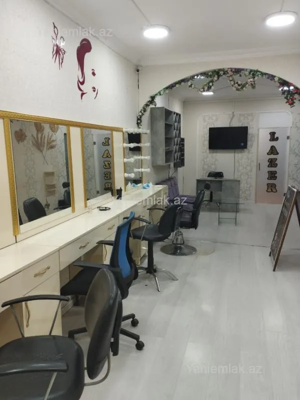 Satılır 1 otaqlı ofis 40 m²