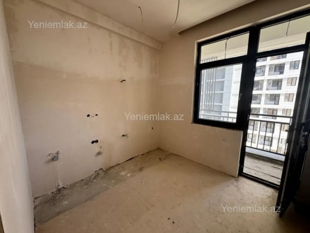 Satılır 3 otaqlı yeni tikili 77.7 m²