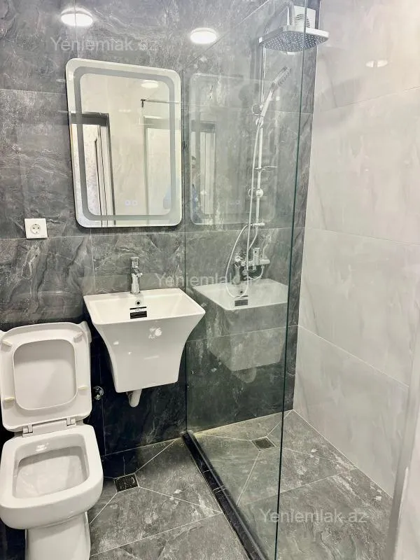 Satılır 2 otaqlı köhnə tikili 50 m²