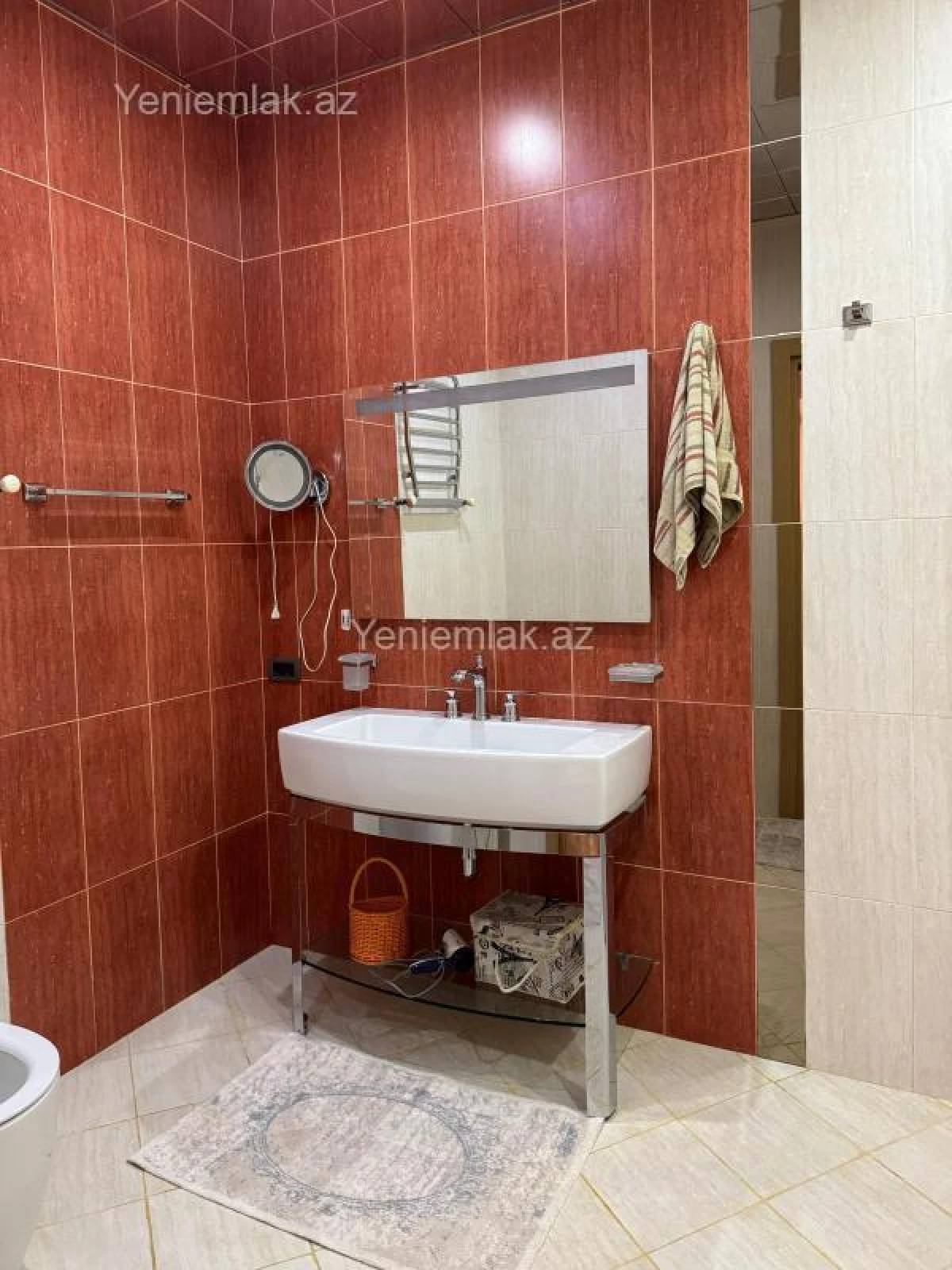 Satılır 3 otaqlı yeni tikili 140 m²