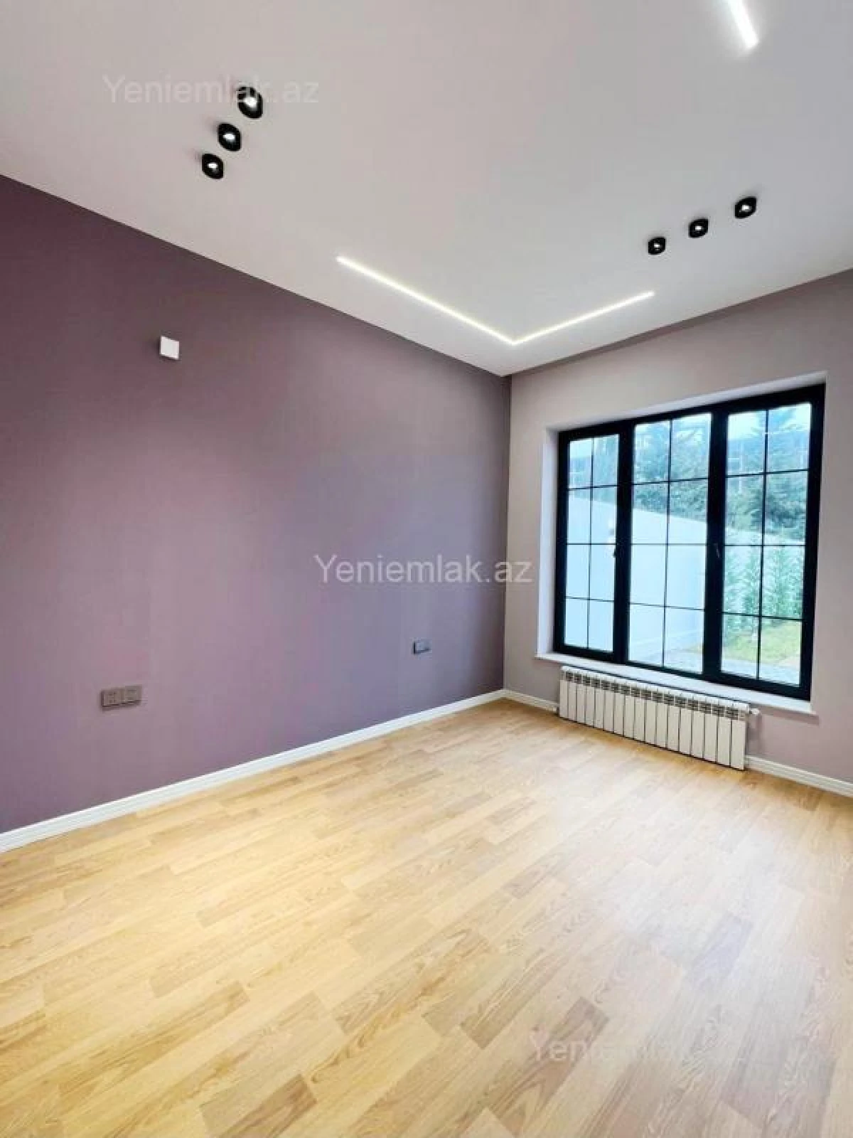 Satılır 4 otaqlı həyət evi 182 m²