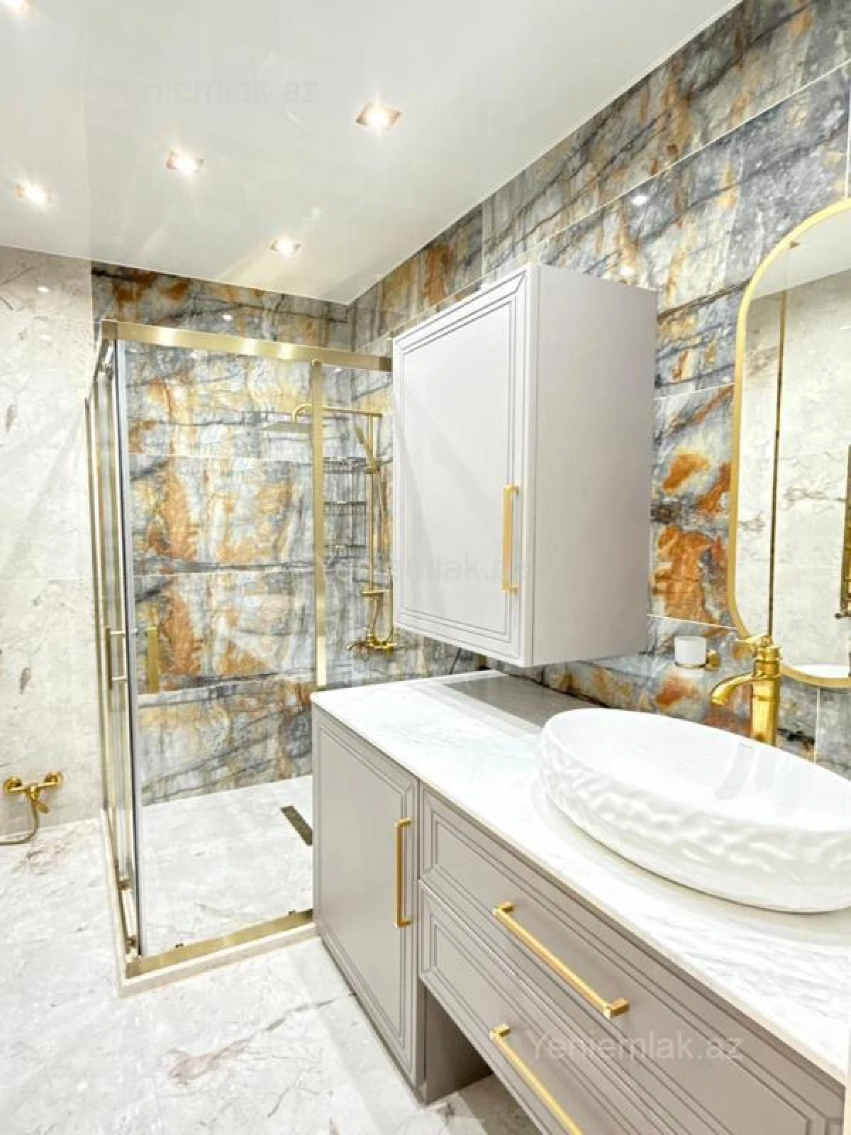 Satılır 4 otaqlı yeni tikili 128 m²