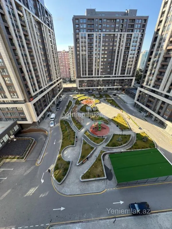 Satılır 4 otaqlı yeni tikili 128 m²