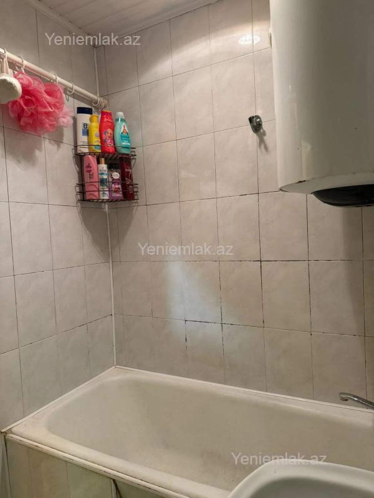Satılır 3 otaqlı köhnə tikili 80 m²