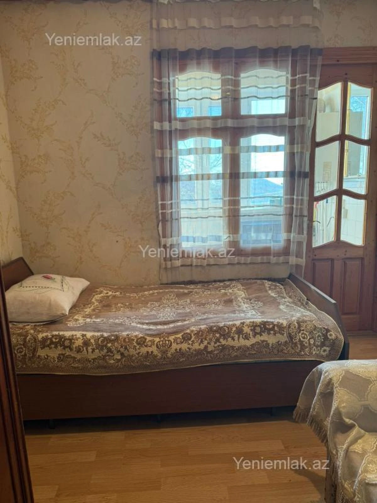 Satılır 3 otaqlı köhnə tikili 80 m²