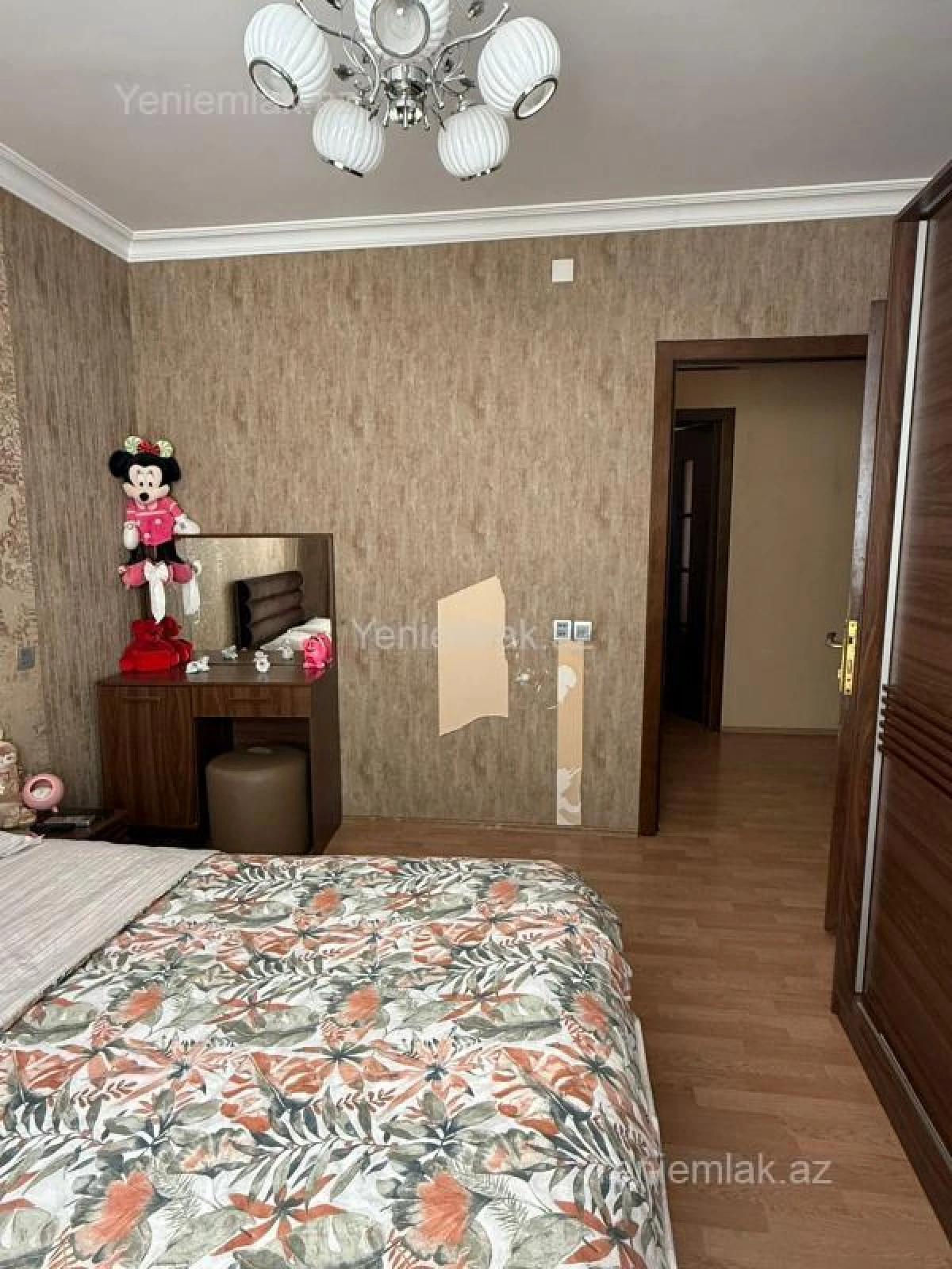 Satılır 3 otaqlı köhnə tikili 80 m²