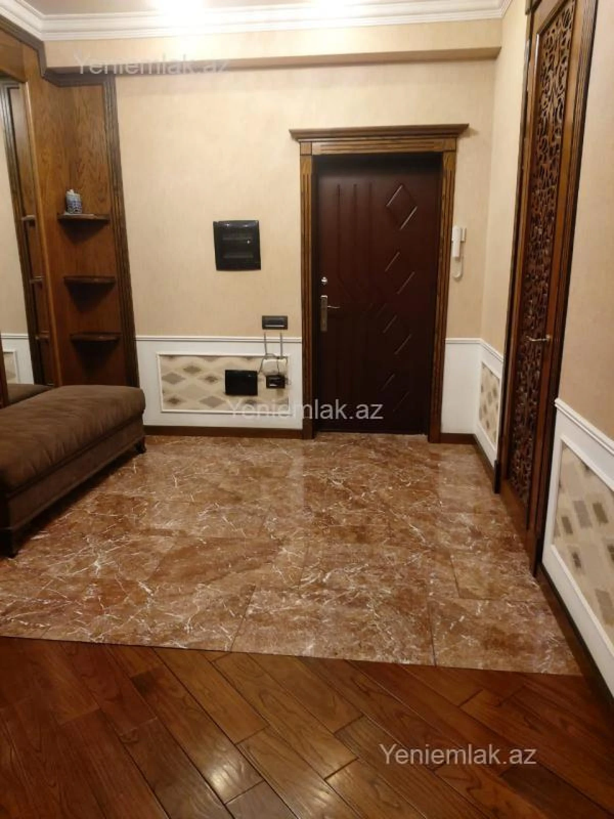 Satılır 3 otaqlı yeni tikili 160 m²