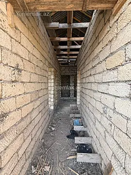 Satılır 4 otaqlı həyət evi 140 m²