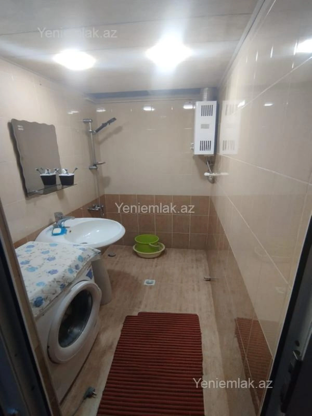 Satılır 2 otaqlı köhnə tikili 55 m²