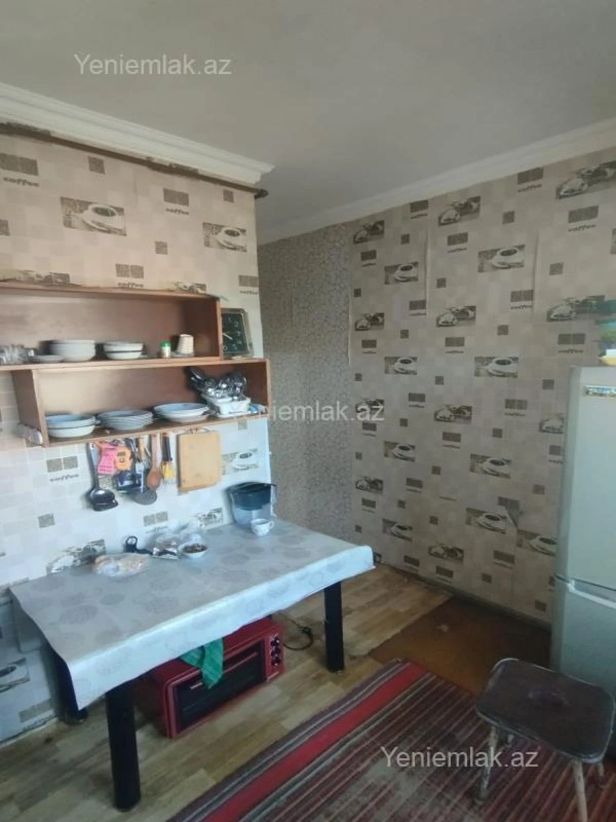 Satılır 2 otaqlı köhnə tikili 55 m²