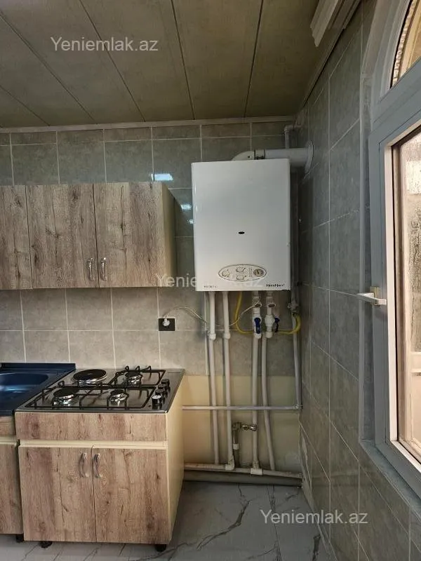 Satılır 2 otaqlı köhnə tikili 45 m²