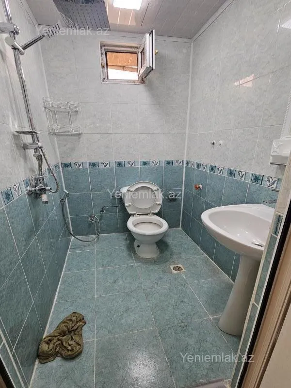 Satılır 2 otaqlı köhnə tikili 45 m²