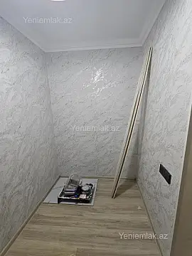 Satılır 2 otaqlı köhnə tikili 45 m²