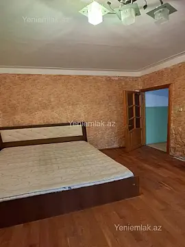 Satılır 2 otaqlı köhnə tikili 60 m²