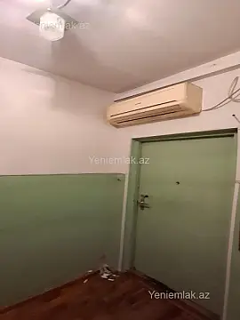 Satılır 2 otaqlı köhnə tikili 60 m²