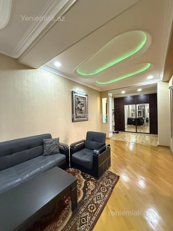 Satılır 3 otaqlı yeni tikili 141 m²