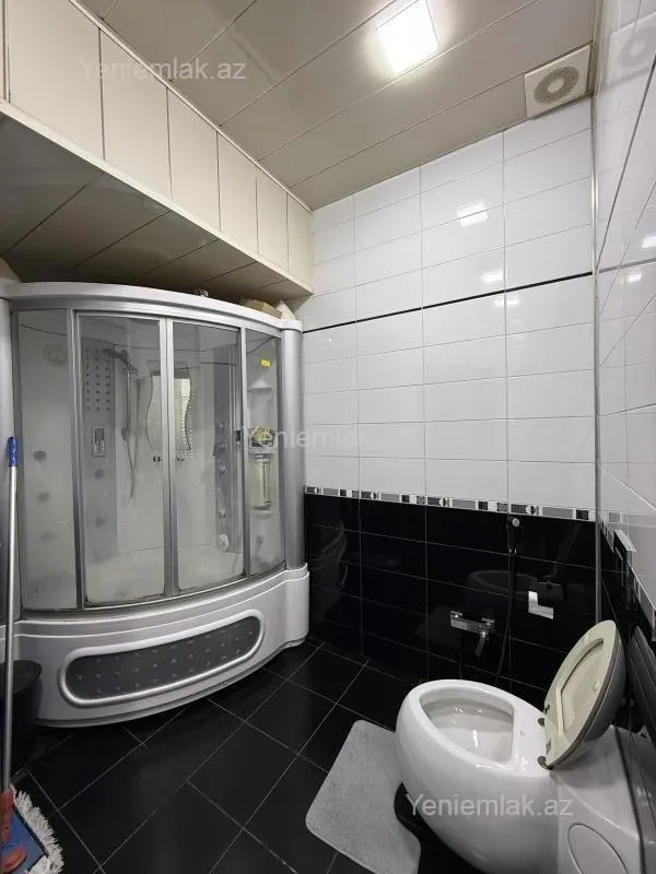 Satılır 3 otaqlı yeni tikili 141 m²