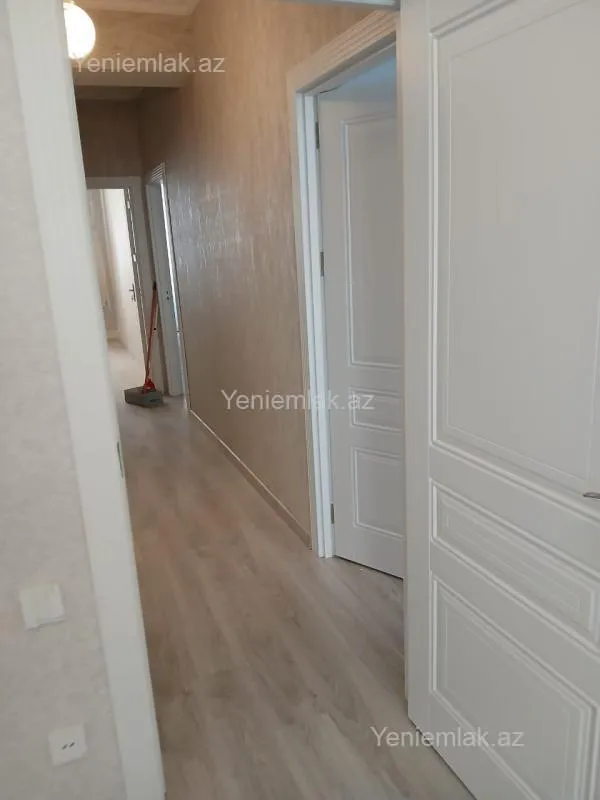 Satılır 4 otaqlı yeni tikili 91 m²