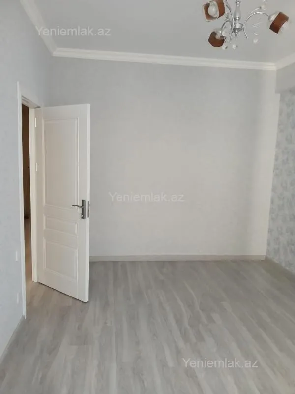 Satılır 4 otaqlı yeni tikili 91 m²