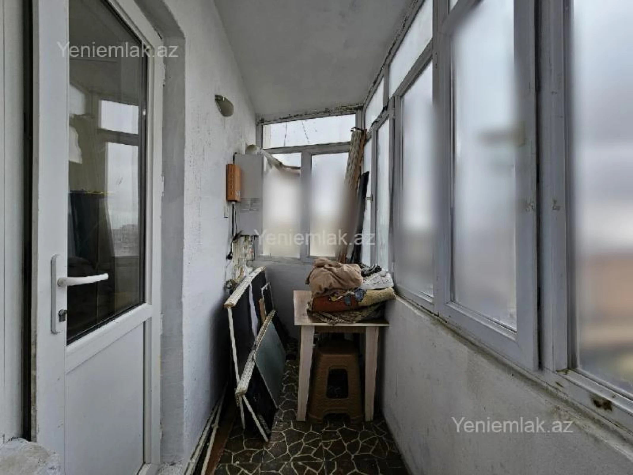 Satılır 2 otaqlı köhnə tikili 34 m²