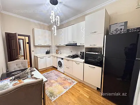 Satılır 2 otaqlı yeni tikili 70 m²