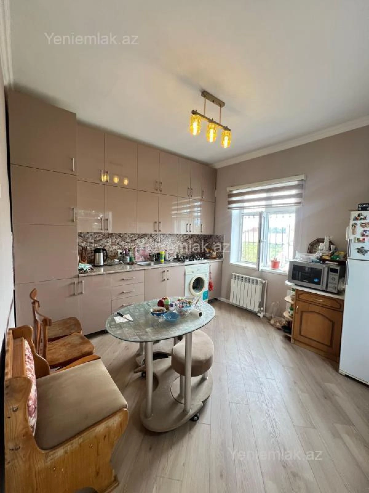 Satılır 5 otaqlı həyət evi 150 m²