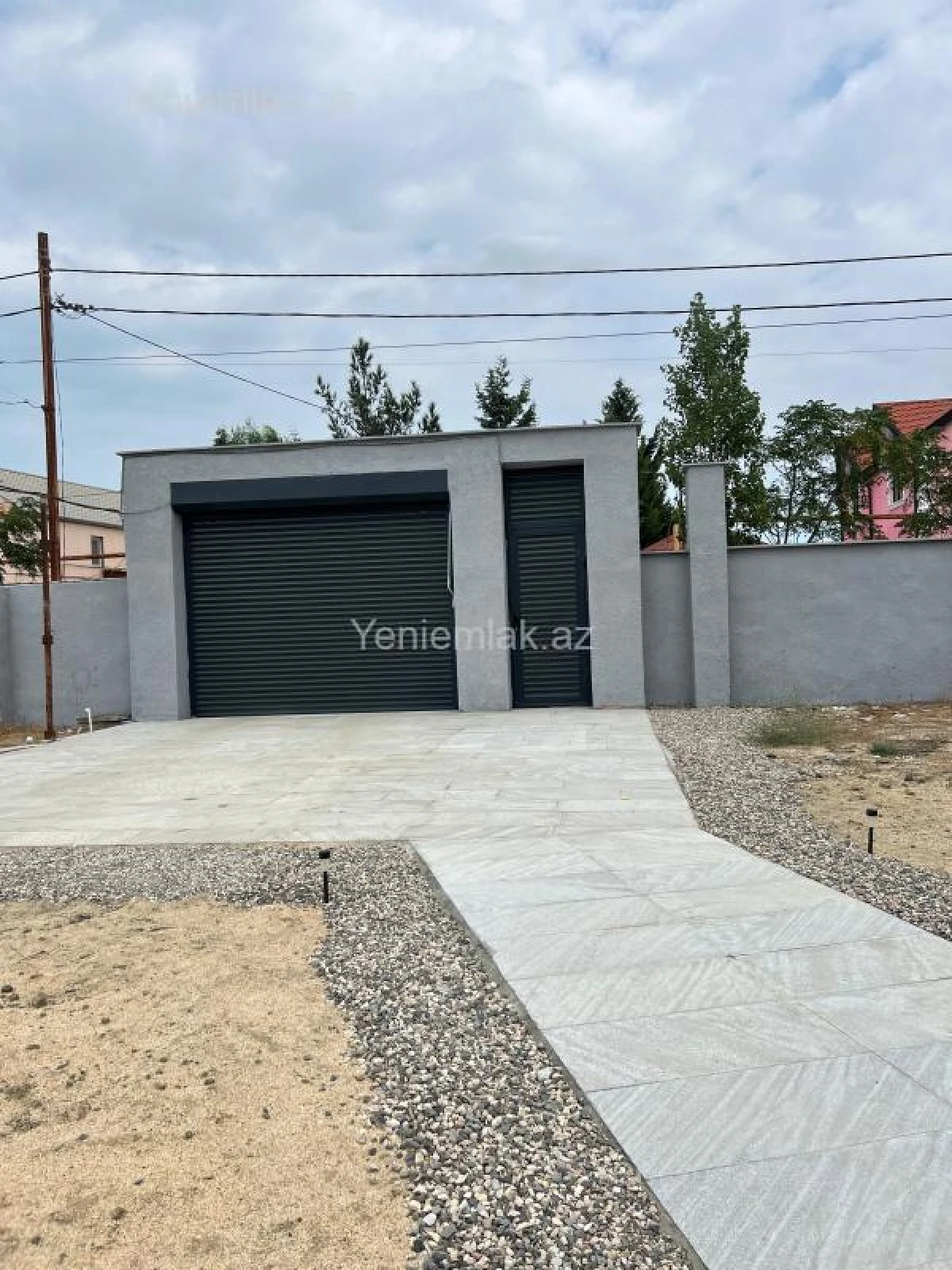 Satılır 5 otaqlı həyət evi 150 m²